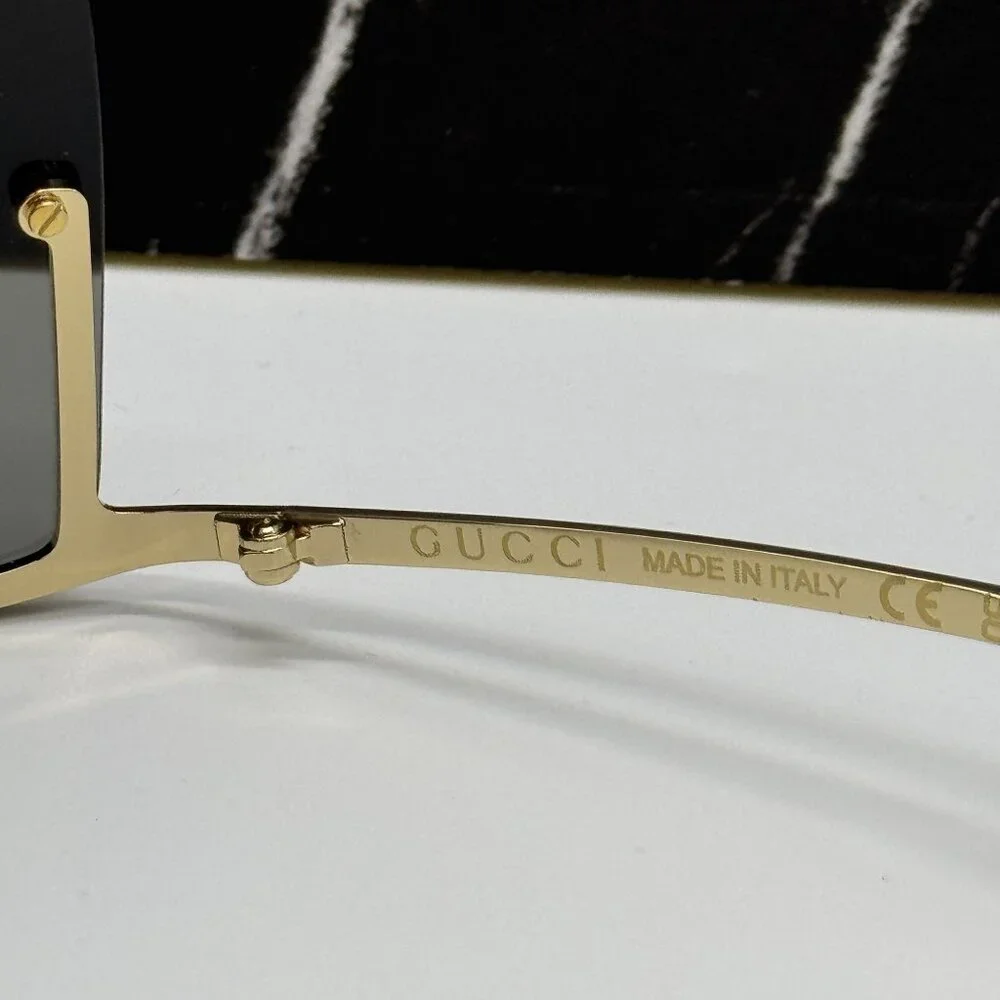 NEW GUCCI GG1560S 001 SHIELD GOLD UNISEX SUNGLASSES GUCCI